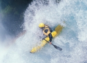 熊猫体育官方-阿圭罗里程碑之夜，利物浦与曼城的红蓝交响曲