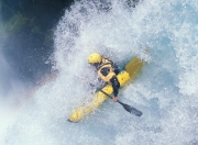 熊猫体育官方-阿圭罗里程碑之夜，利物浦与曼城的红蓝交响曲