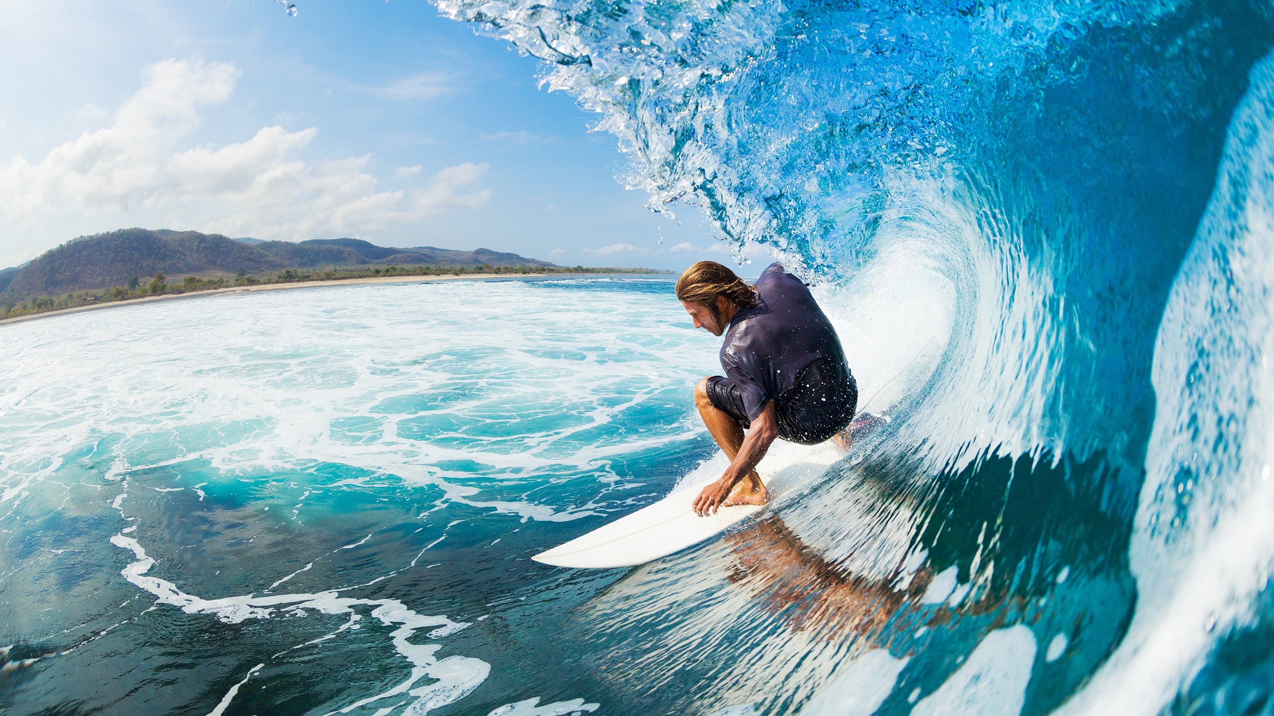 当威尔士的战术铁幕笼罩伯纳乌，伊布在美加墨世界杯的传奇接管